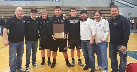 AlecZander_R's tweet photo. Slight work #LeagueChamps #DistrictChamps #STAWrestling https://t.co/6Eatz0kehK
