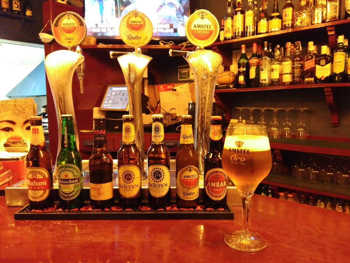 TabernaViavelez's tweet photo. Al mal tiempo, buena cara.. ¡y una cañita en LT que es viernes! O en su defecto: ¡Nuestro menú y tapas de Antroido! https://t.co/YmdPZEbEK9