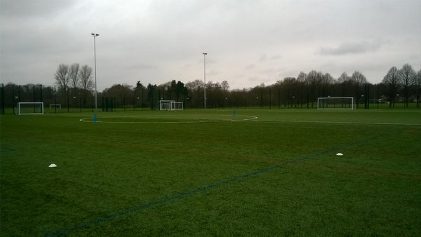 HampshireCB's tweet photo. "@153iw: @Chance2Shine session outside in February as sports hall double booked bbrrrrrrr! #letskeepwarm" https://t.co/DShElgm9cN