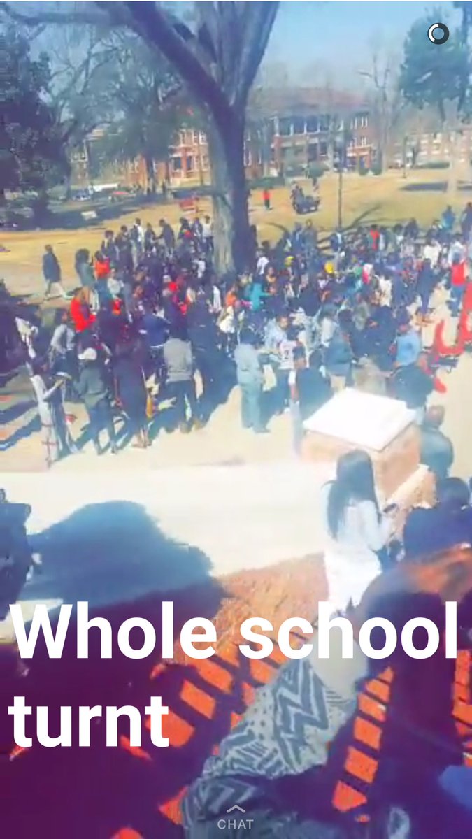 KyleSplash's tweet image. #DELTAWEEK #SKEGEE The yard was turnt up &amp;amp; burnt out