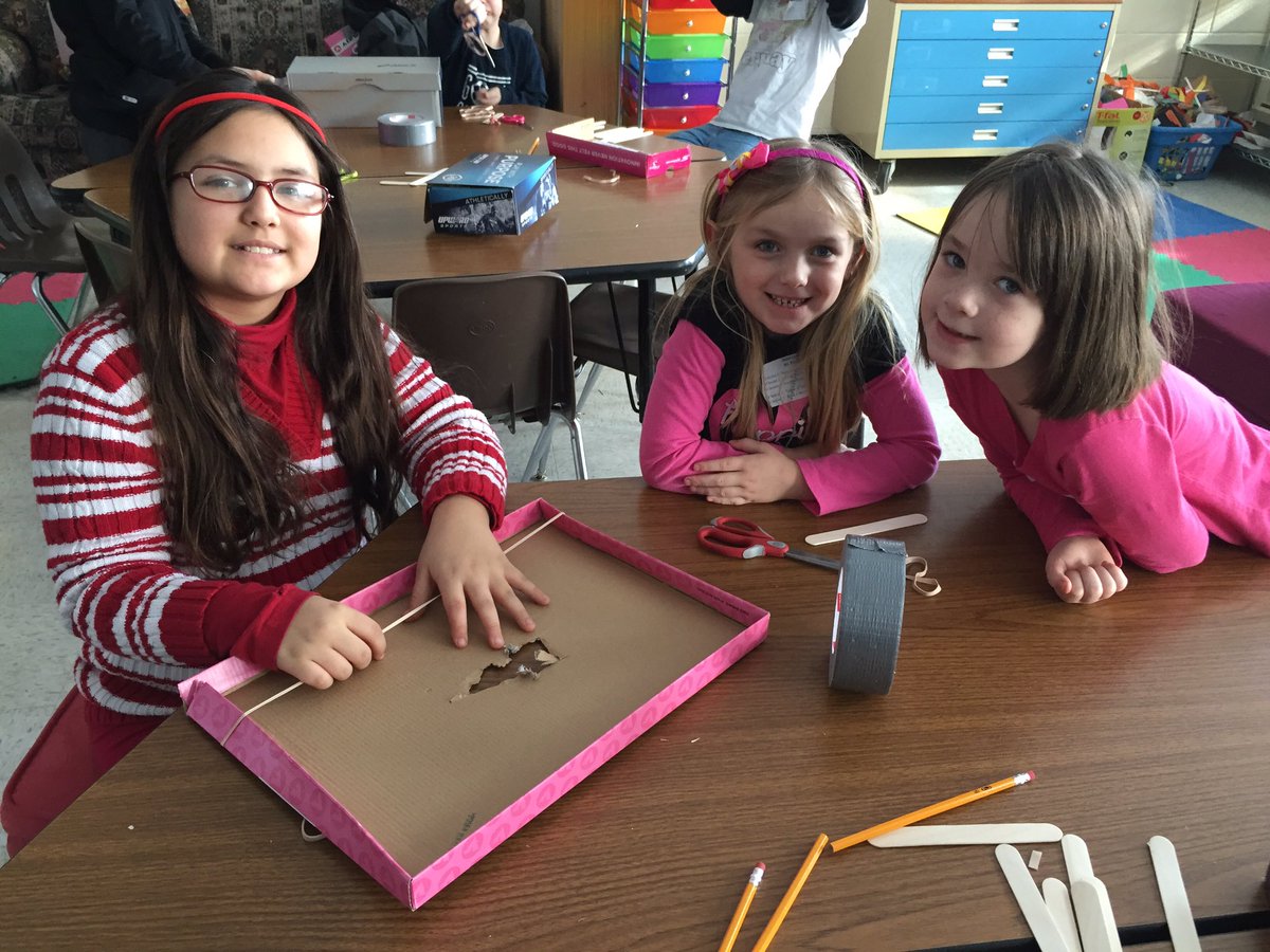 MsTurnersTweets's tweet photo. Building and sharing our new instruments #HawSED2016 https://t.co/hX2cUfNwsb