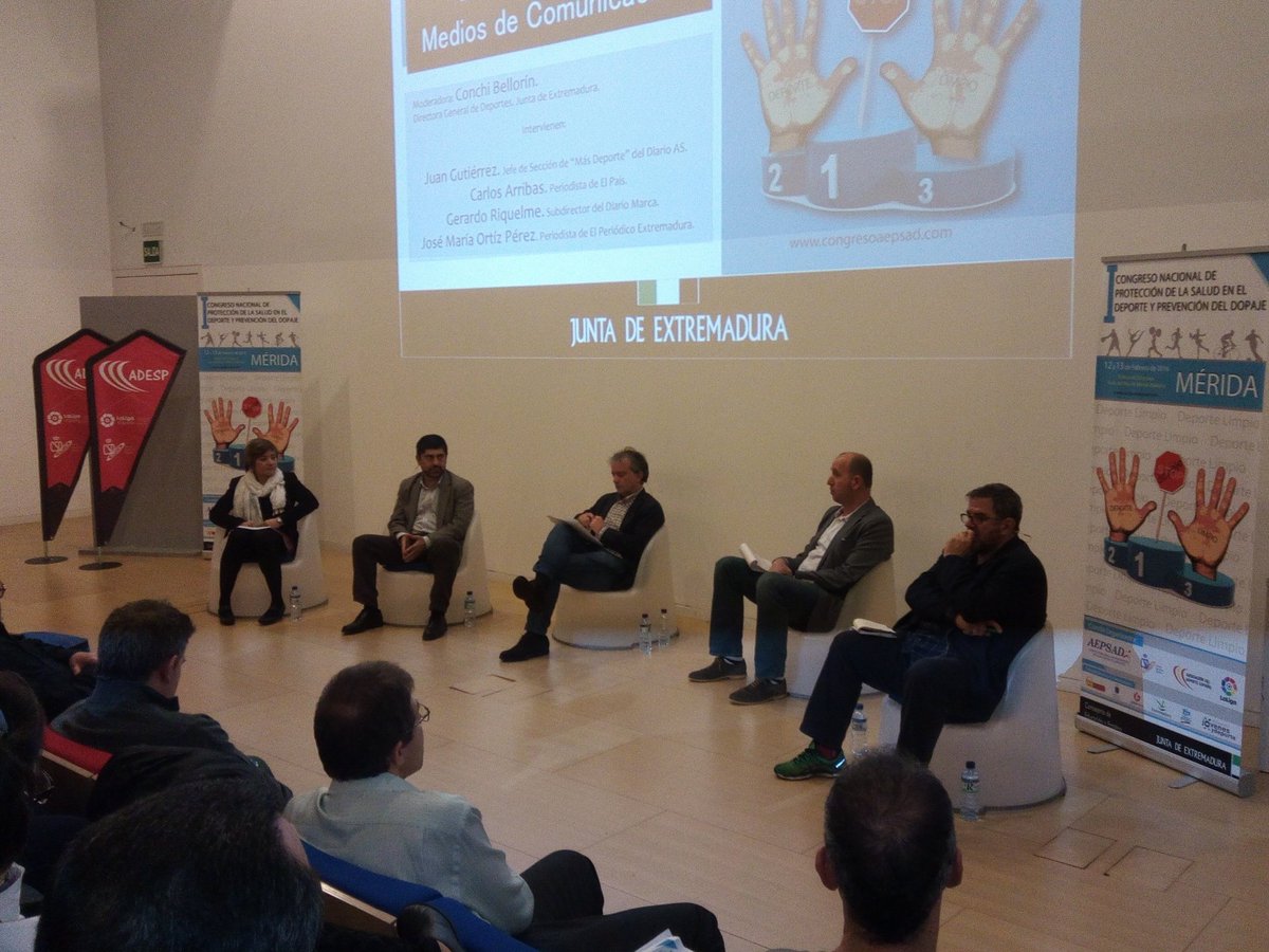 deporturi's tweet photo. @gerardtribune el periodismo va a tender a una información del dopaje más local..#CongresoAEPSAD https://t.co/fiuhmdylk9