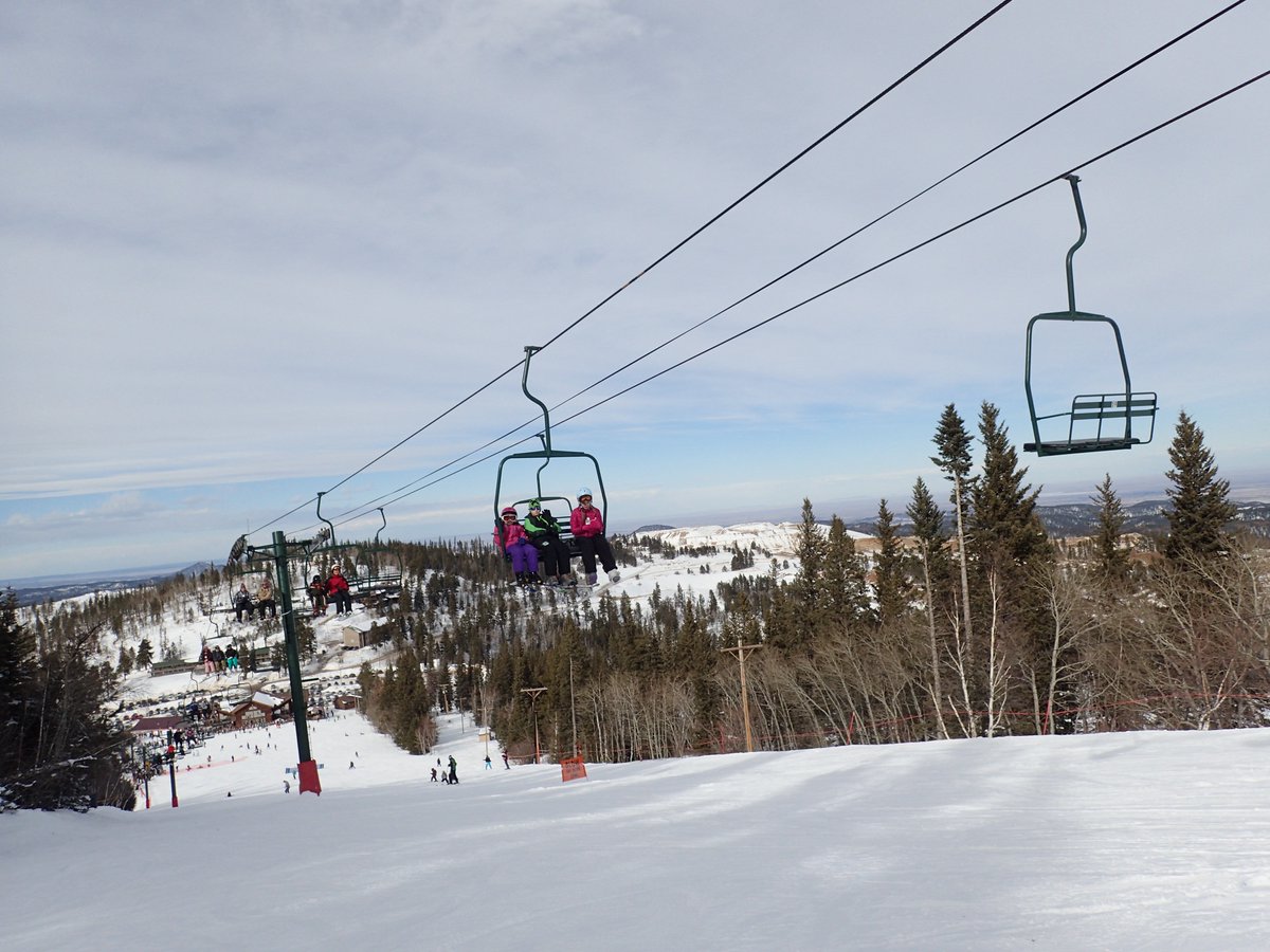 Terry Peak Ski Area (TerryPeak) Twitter