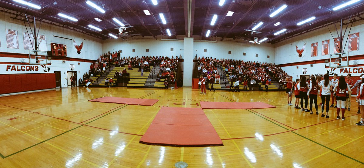 FabiusPompey's tweet photo. Winter pep rally💯 https://t.co/KlO1hip4pV