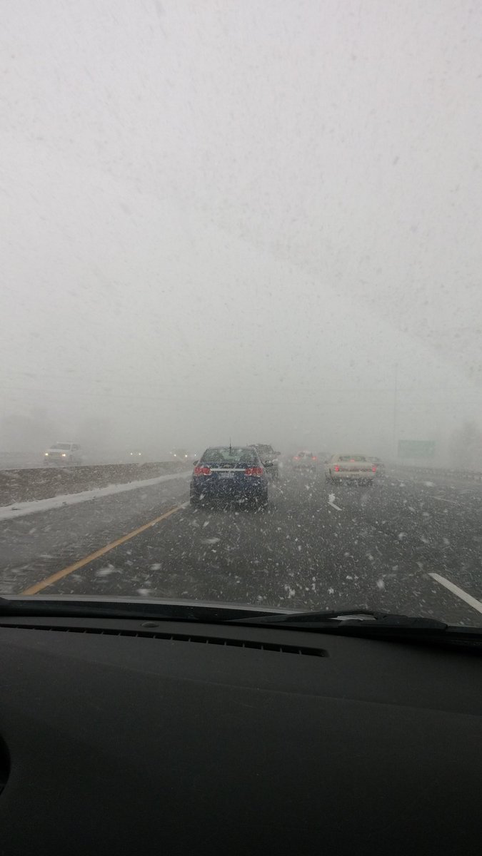 blacklocked's tweet image. Uh. The 401 near Cambridge right now. #whiteout