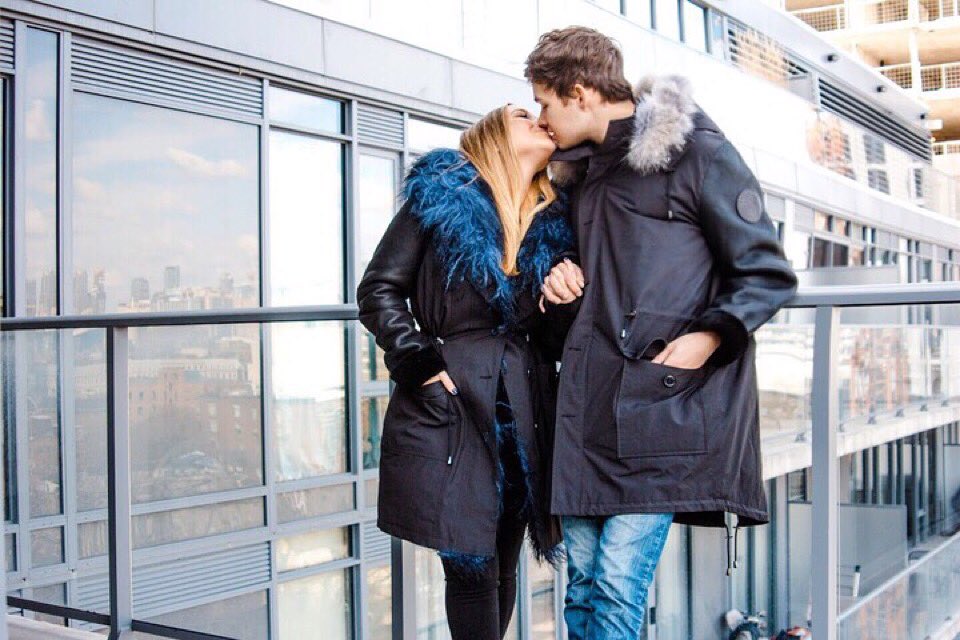 TorriWebster's tweet photo. Snuggled up to brave the winter with my Valentine ❤️🌹☃ Thank you @the_wildnorth #LiveTheWinter https://t.co/MdE472rJ70