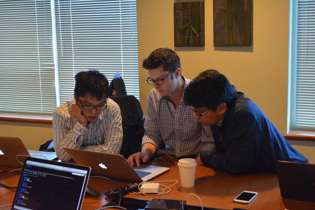 Thank you to <a href="/RecordedFuture/">Recorded Future</a>, <a href="/kyperdata/">Kyper</a>, &amp; #Diffeo for joining us for a week of #hackathons hubs.ly/H025c750