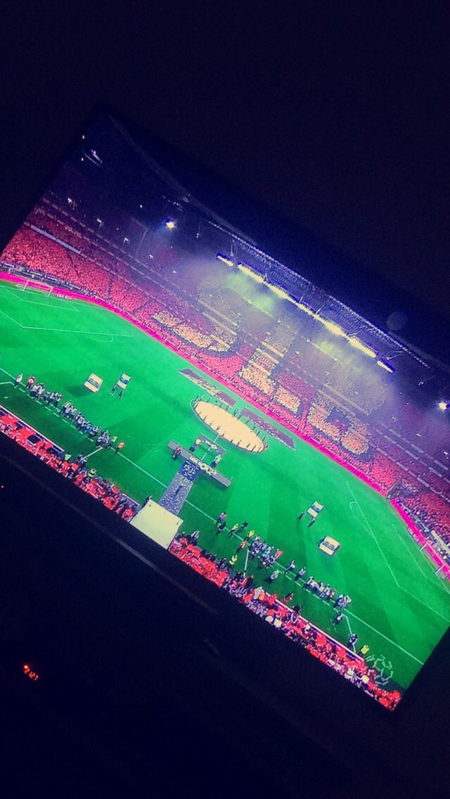 AX_PRONO's tweet image. VAAAAMOSS BENFICA !! 

RUMA AO 35 !! ❤️❤️ 🔴🔴🔴

#CarregaBenfica
#SomosSLB 
#RumaAo35
#BiCampeao
#GloriosoSLB