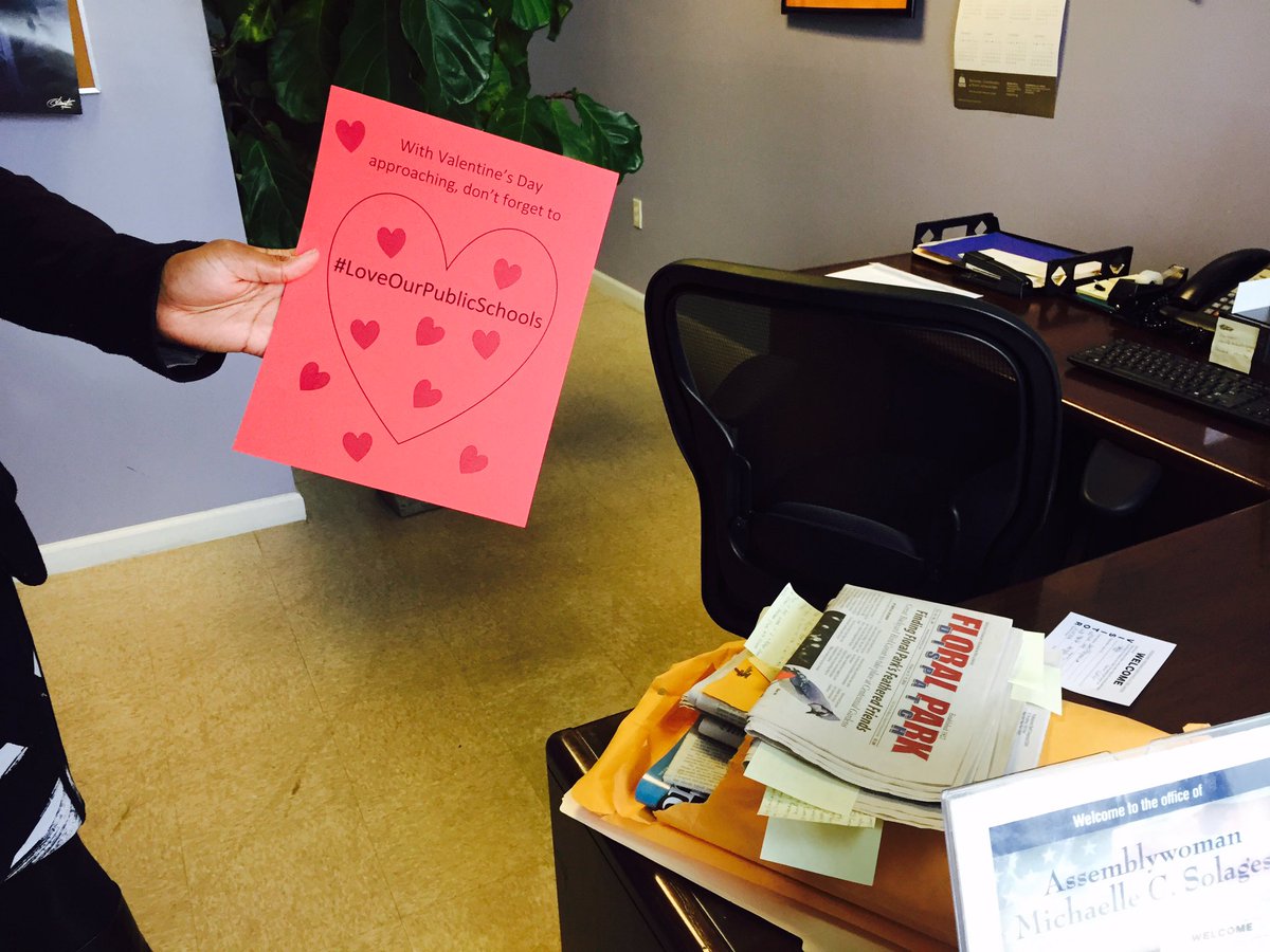 rratto's tweet photo. @TakeActionLI  #loveourpublicschools @MichaelleSolage voter pledge cards have been delivered, now it is up to you https://t.co/3MvTlTPbmZ