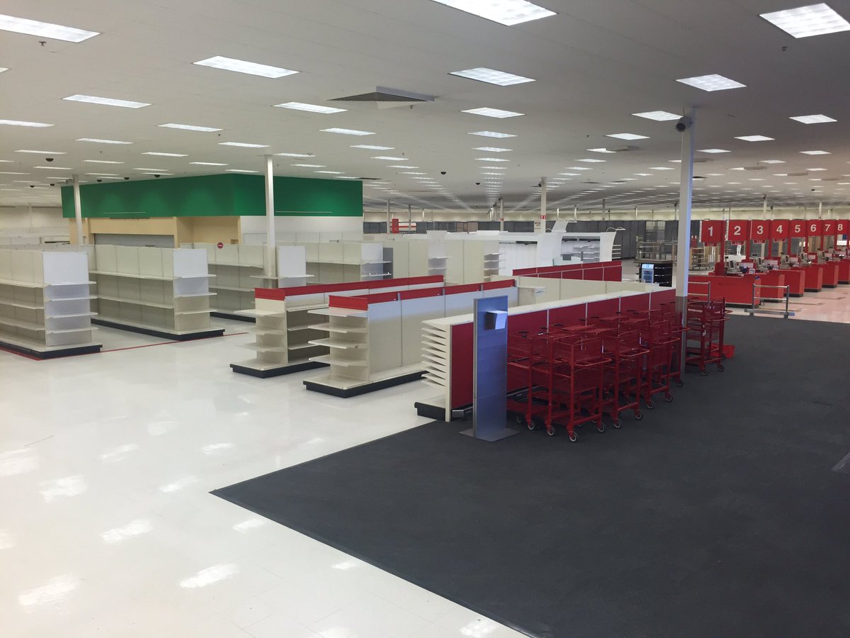 1817 signing off for good. #goodbye <a href="/lyssy_michael/">Michael Lyssy</a> <a href="/ambarnhart/">Allison Herr</a> <a href="/AdamGMcClure/">death2laserbeast</a> <a href="/ChristinaSafady/">Christina Safady</a>