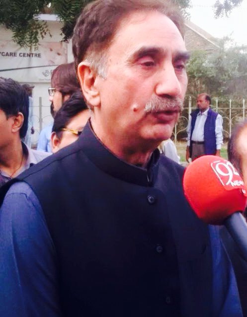 IrfnNasir's tweet photo. Leader Of PIA. Repected Person (Sec-gen)Airleague Of PIA Employes CBA Nasir Mehdi Janjua..Jo Bika nai jo juka nai.! https://t.co/XUNK4bjqIk