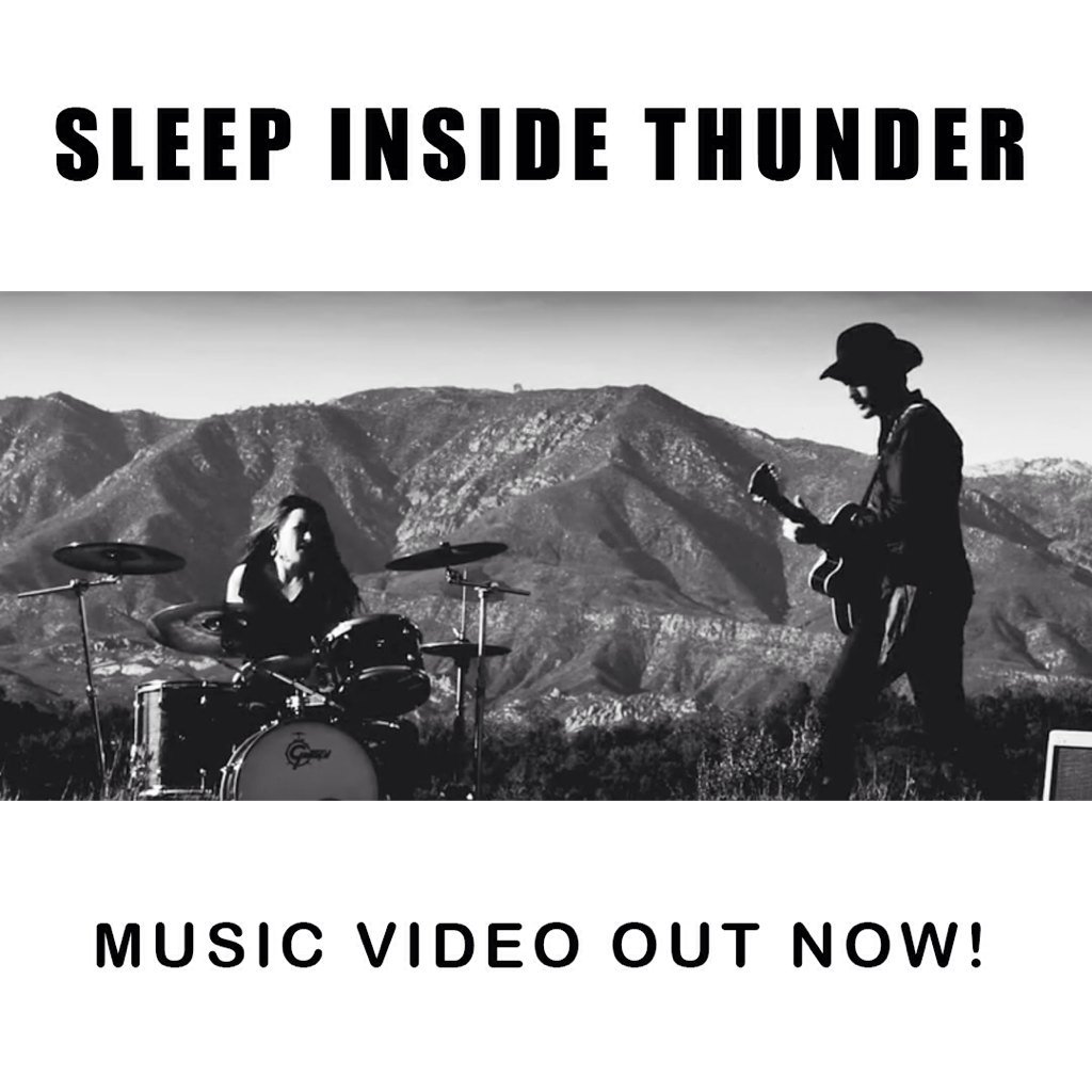 ToryElena's tweet photo. @SeaAtLast NEW MUSIC VIDEO OUT NOW! #sleepinsidethunder https://t.co/l5uZqh6MSp https://t.co/ZWEIhVOHGA