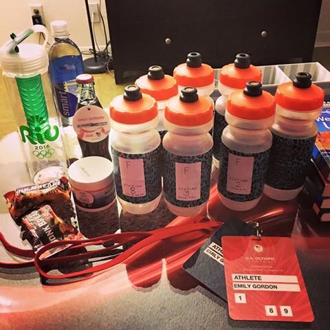 TerrelHale's tweet photo. #DrinkItFast ~ Emily Gordon #LA2016 https://t.co/olMRELQ1EY