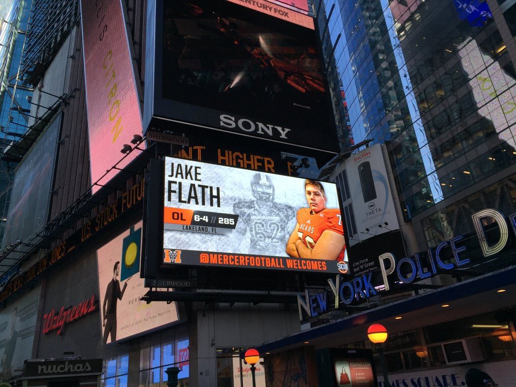 _CoachPatterson's tweet photo. From hwy's across the SE to Time Square, Mercer Football is Building the Bear nationwide! #WhatsNext? #SeeAndFindOut https://t.co/aKUYo7mOJl