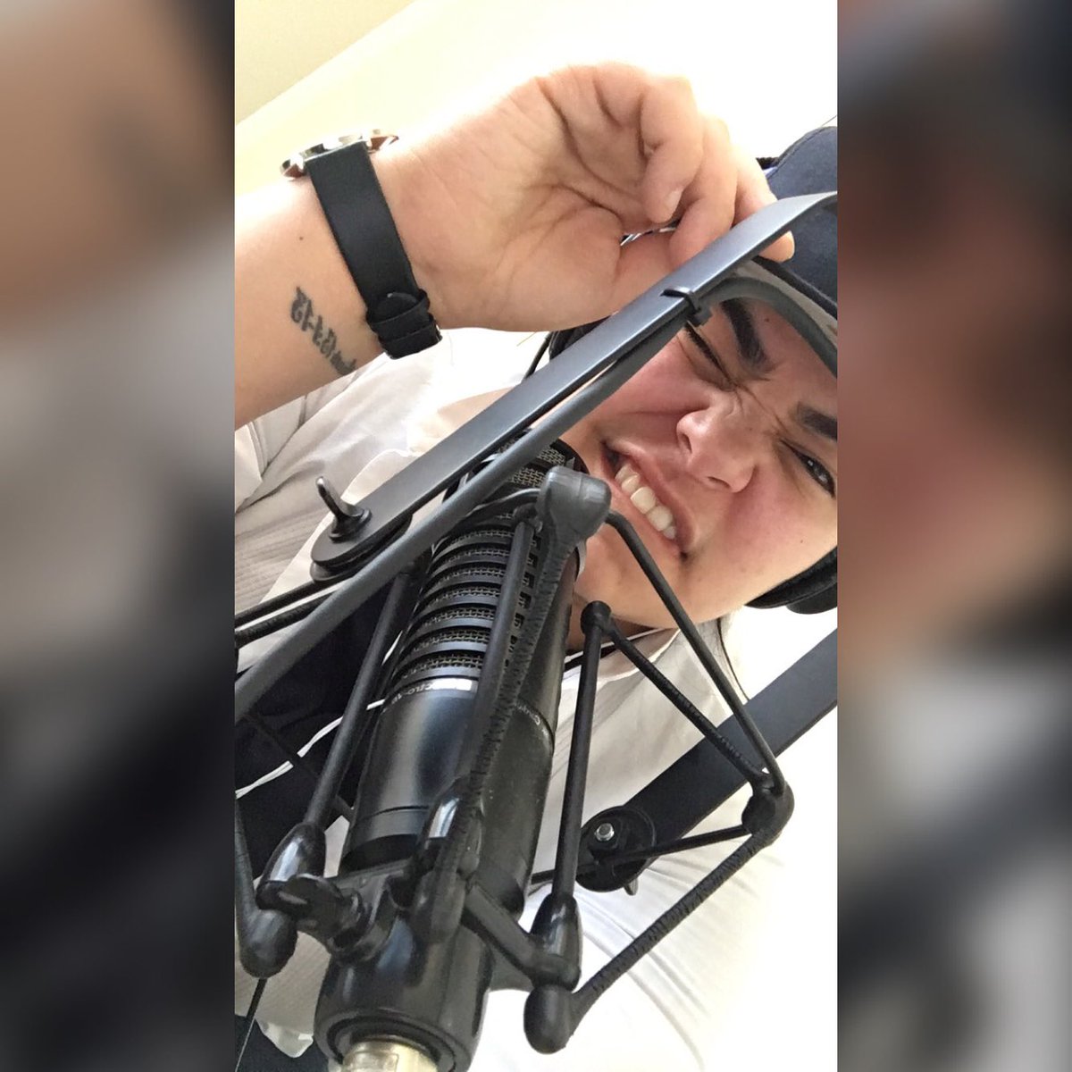 DJ_iLy's tweet photo. PRESS PLAY
#TheVoiceOfJerseyCity
#BreakThroughAt2
https://t.co/Ocpwqn5hPv https://t.co/b4QEGYwJyz
