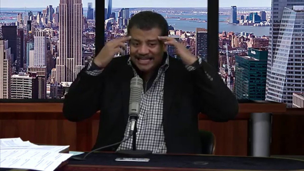 LaughingSquid's tweet photo. Neil deGrasse Tyson Explains Significance of Gravitational Waves &amp; How They Were Detected https://t.co/E6dZv97OH0 https://t.co/gXIEOmR8vM