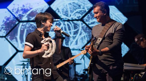 Nyanyi nya ga selow banget ya...