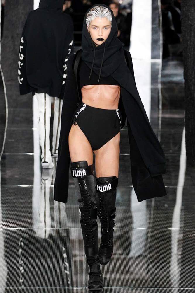 IAMFASHlON's tweet photo. When Rihanna meets Puma.. #FENTYxPUMA https://t.co/WuNPMk7SlW