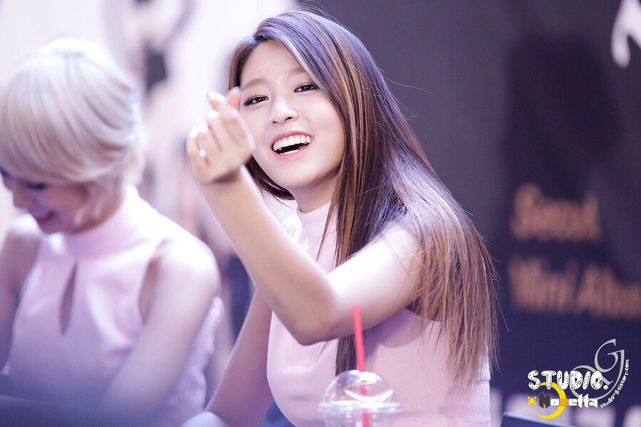 seolhyunpics's tweet photo. https://t.co/NDBCwK9xiP