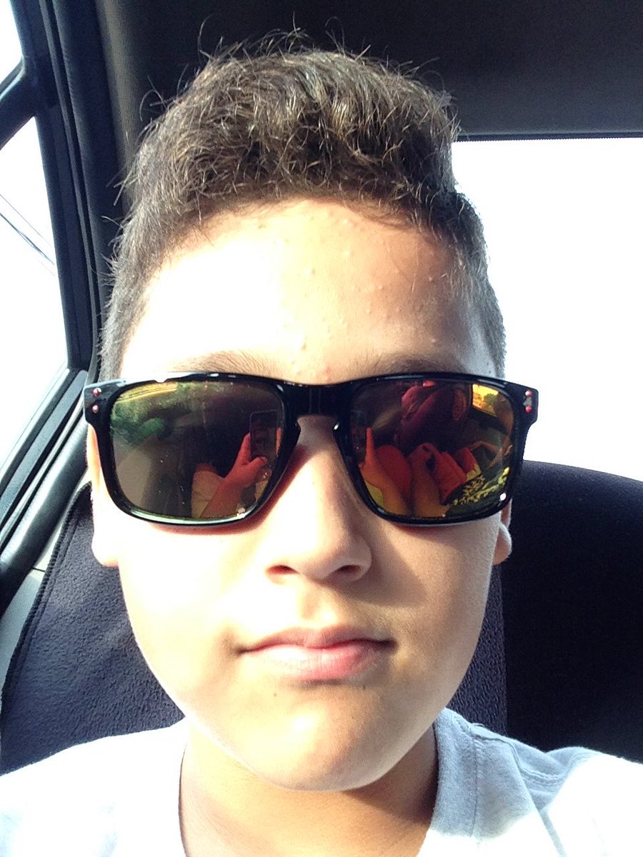Milovan24122003's tweet photo. Que feo #conelpelono https://t.co/wacNNsXg1r