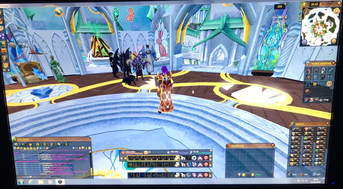 RuneCosplay's tweet photo. #RSDocumentary Movie Premiere we got to log on to @RuneScape #NXT - graphics are awesome with clan #MaliciousIntent https://t.co/BkWuq8iHzi