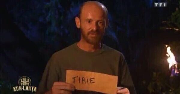 flynovic's tweet image. C'est à cause de lui qu'on ce retrouve avec nénuphar écrit nénufar #KohLanta