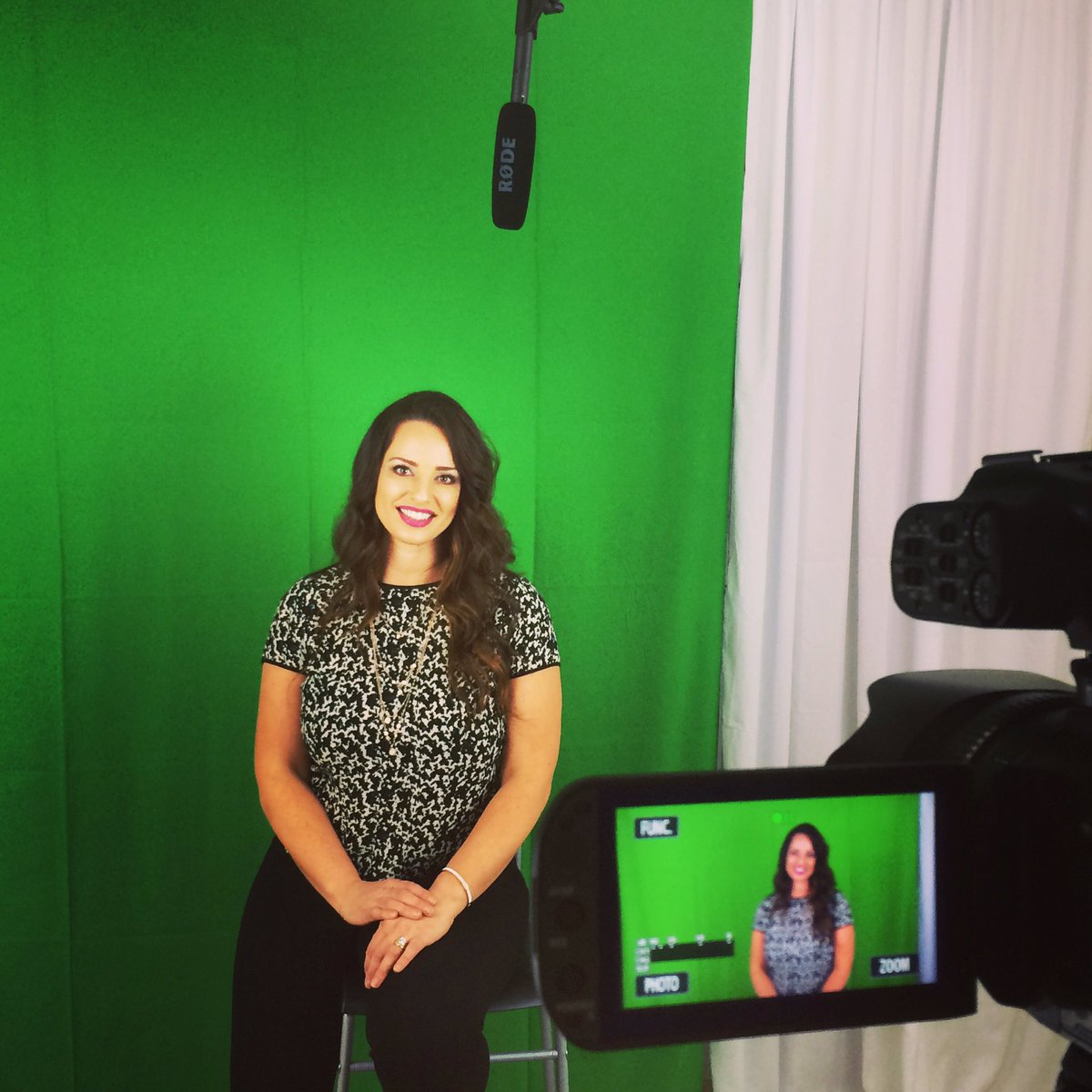 sierra_cadigan's tweet photo. Another great day on set: Filming "Trust/Probate Referral" videoโ๏ธ๐ฅ๐#homeownership #probatesales #statetrustattorney https://t.co/X86HYOQqn2