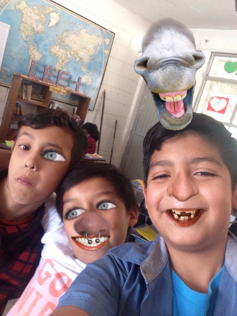 Leonard27141041's tweet photo. Checkout my latest #funtasticfa. Conviviendo en la escuela https://t.co/vlMXaunzaY