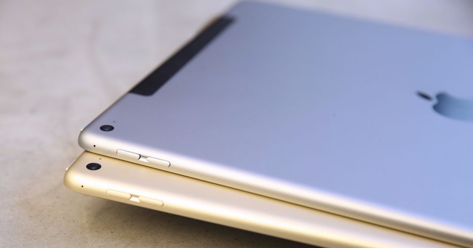 engadget's tweet image. Apple's new 4-inch iPhone and iPad Air 3 are rumored to arrive on March 18th engt.co/1TdF6th