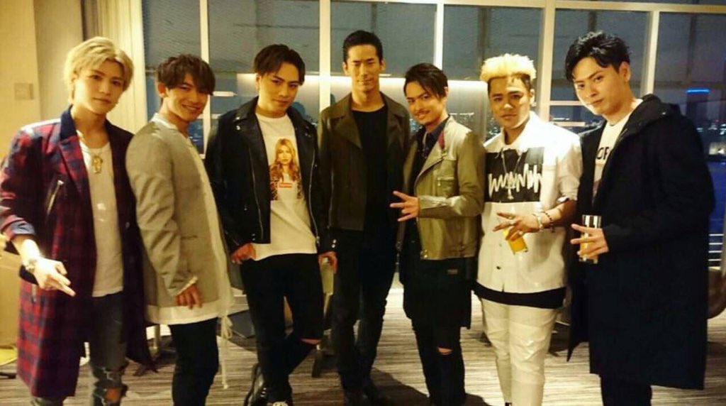 LDH8492EX's tweet photo. Born in the EXILE
早く見たい待ち遠しい、、
絶対人気やし1ヶ月後でもやっとるよね🙏
入試終わった瞬間速攻やな🏃🏻 https://t.co/oH0VjlwTn4