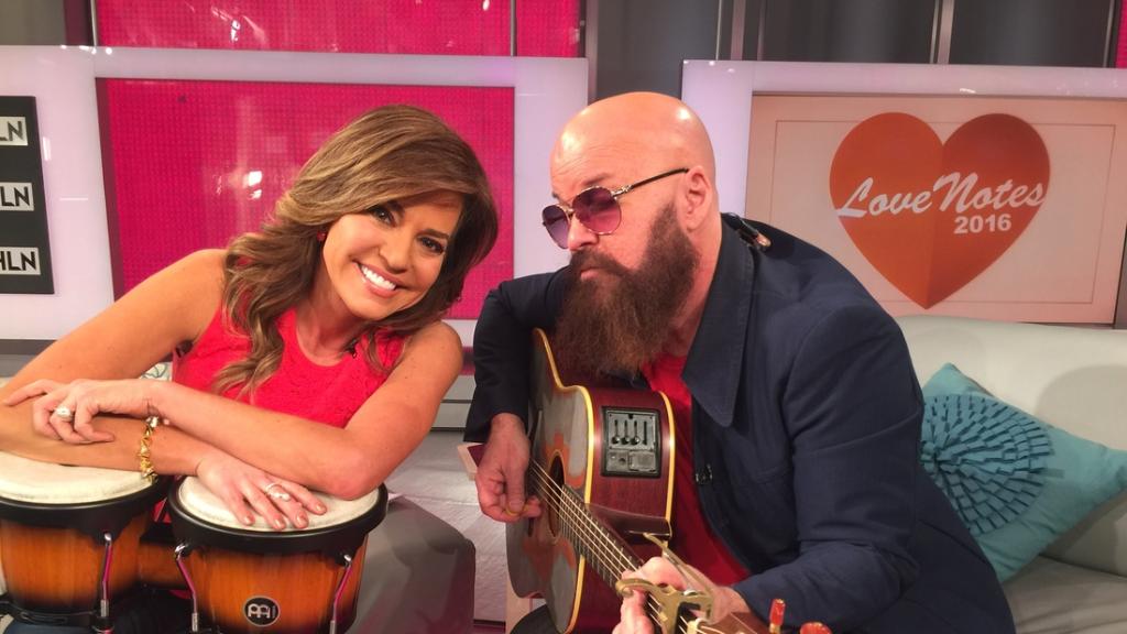 MorningExp's tweet photo. ICYMI today: Crazy, scary, sweet Valentine's songs all about YOU! #LoveNotes2016 https://t.co/Ax0XYz3UbG https://t.co/tcYCg7hg3P