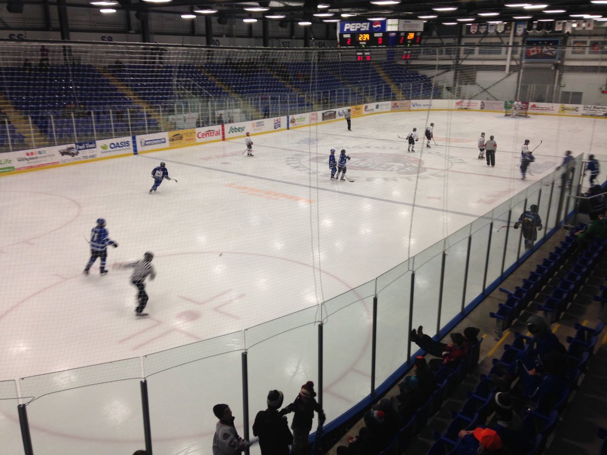 PicCoWellnessCt's tweet photo. @PicCoWellnessCt just about through day one of the Bantam Memorial Tournament! #greatvolunteers #weremember https://t.co/CI1JM5gkpP