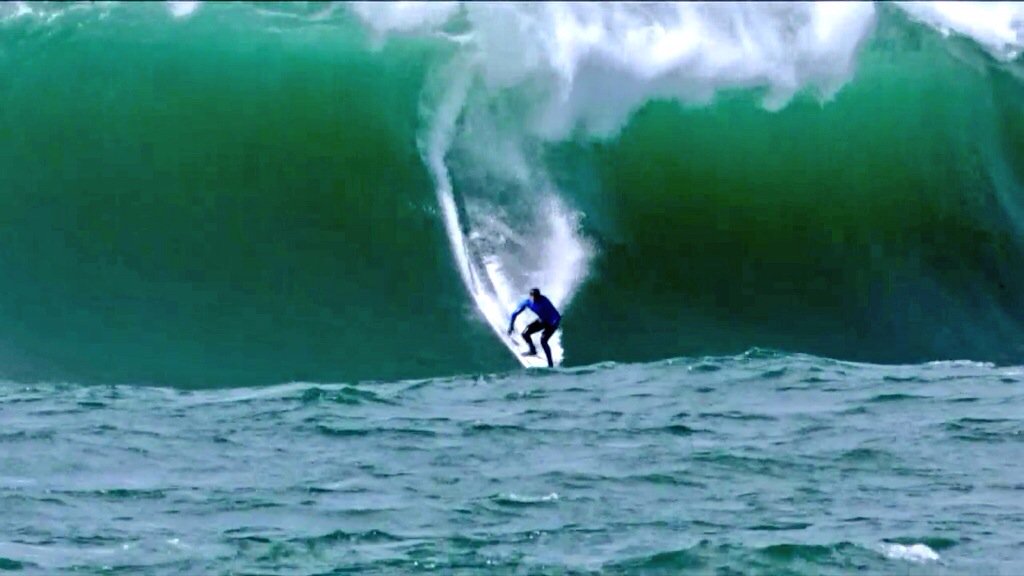CALivingTV's tweet photo. Cheers 2 #NicLamb #Mavericks WINNER & #MavericksSurf TOP 6!
THANKS @RedBullTV for GREAT TV!
#CaliforniaLiving https://t.co/hjyTjMM2Gw