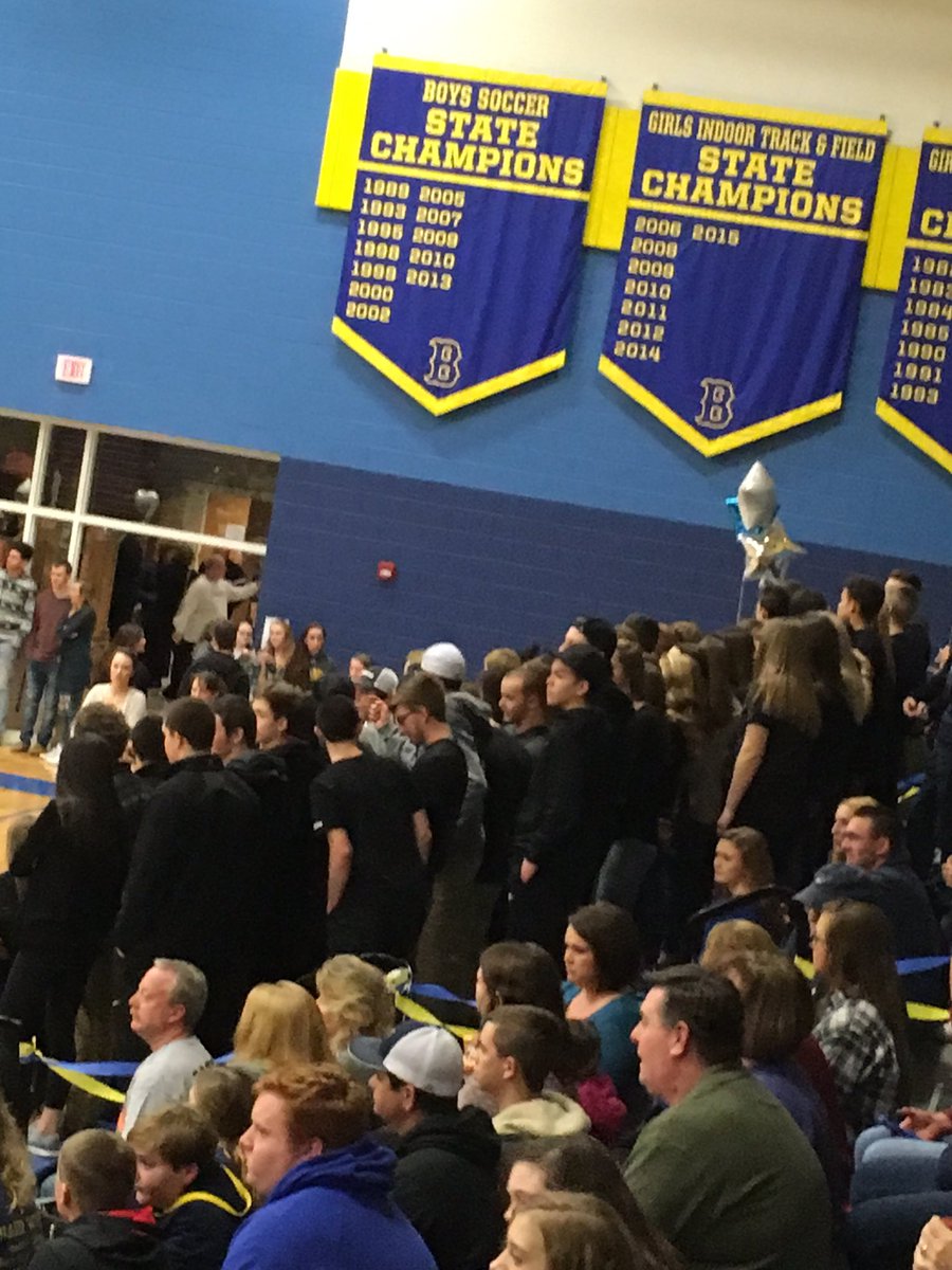 MarkMiear's tweet photo. BHS &amp; CHS students excited about game! https://t.co/rnM9sH8FOv