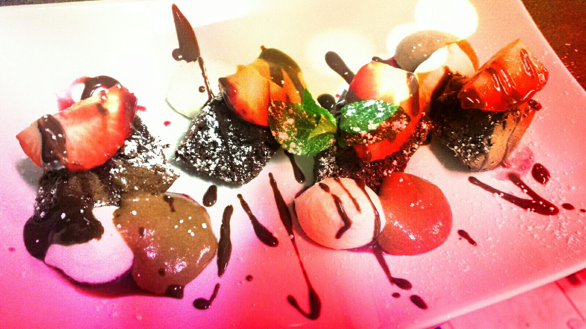 FusionsOfTaste's tweet photo. Valentine special @fusions_of_taste https://t.co/IPADEFehQs