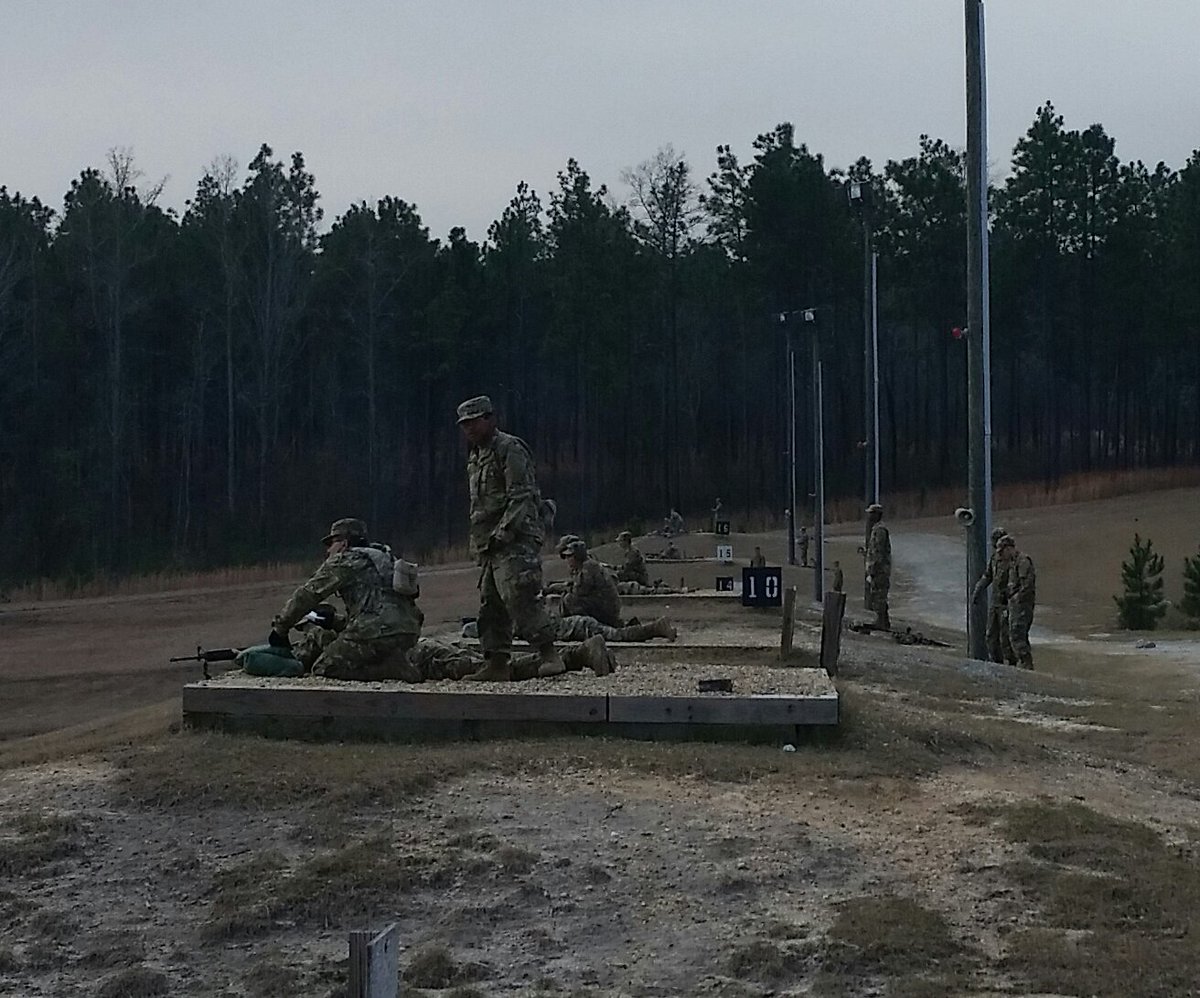 2_47IN's tweet photo. Fox Company 2-47IN at the Rifle Marksmanship Qualification Range today https://t.co/DuQLtdQEEo