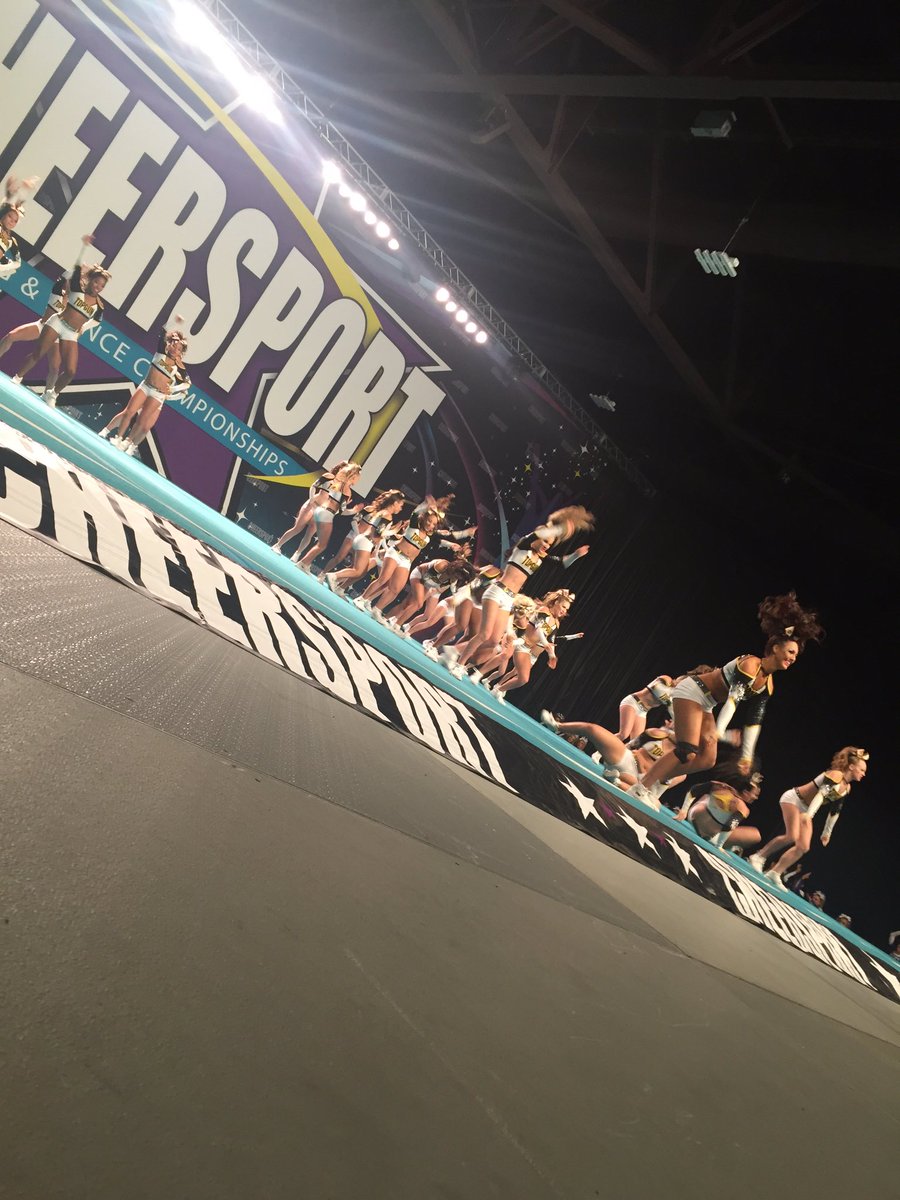 Inside Cheerleading on Twitter "Top Gun Lady Jags taking the 