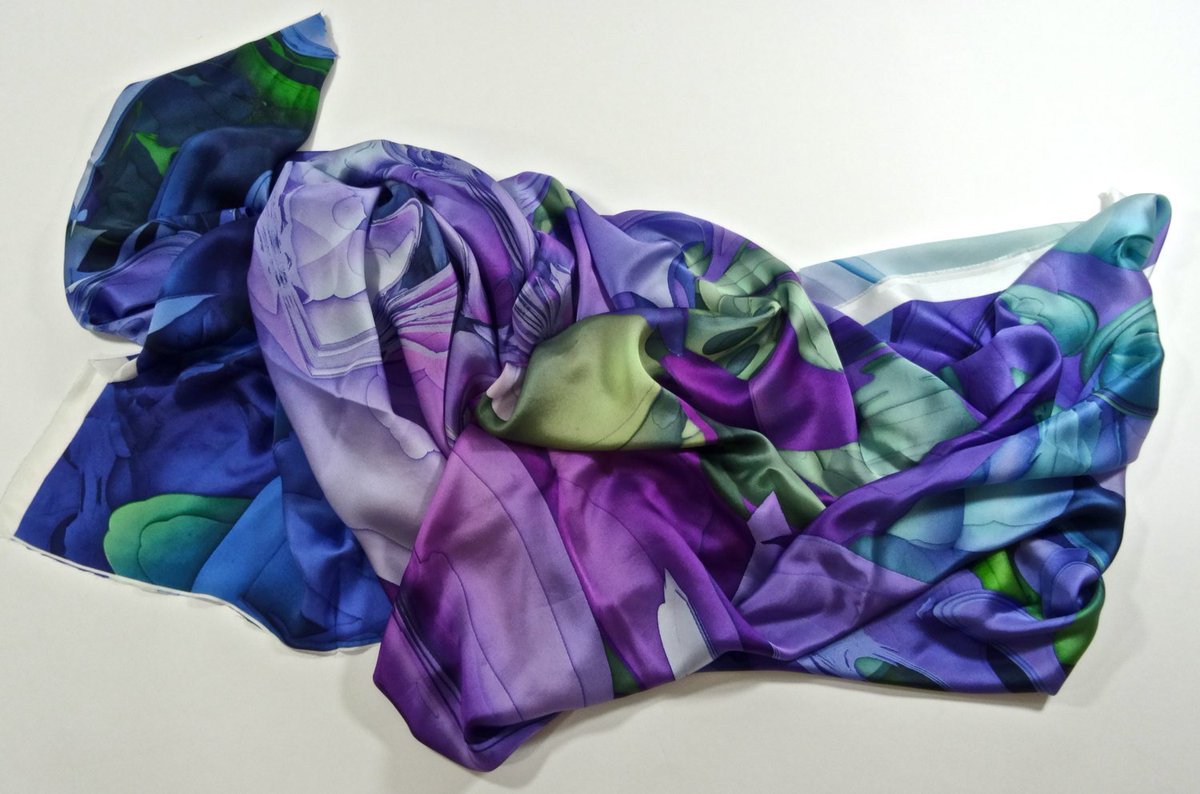 scarvesbyellen's tweet photo. Custom Fabric design on Silk Satin. Digital print, abstract art … https://t.co/5NmIifQtWE #Gifts #CustomFabricDesign https://t.co/oVGUMdIdya
