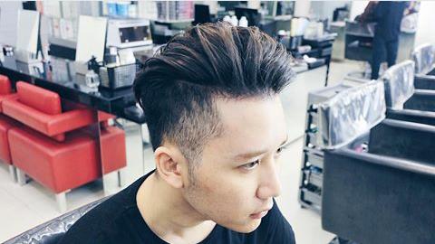 RangganizerSMG1's tweet photo. "From curly to straight hair again...just got my hair done by my hair designer/stylist om…" @Rangga_Moela https://t.co/TZZMQf3hGH