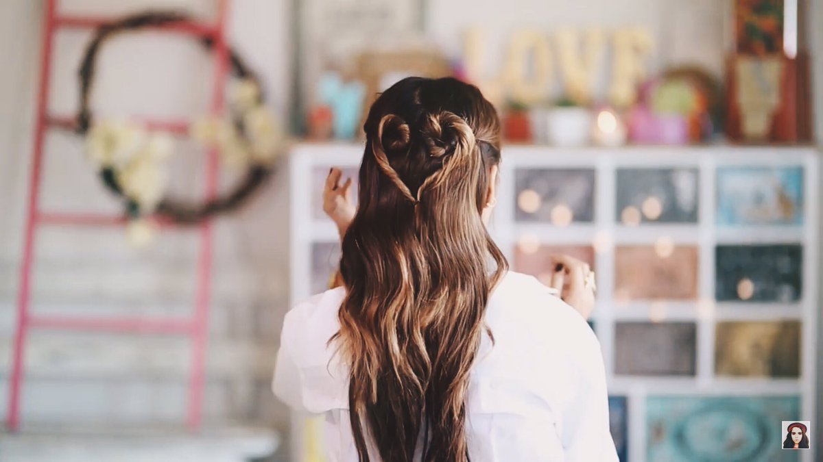 YuyaNation's tweet photo. Nuevo vídeo de @yuyacst
 Peinados bonitos y FÁCILES para Febrero ❣ https://t.co/3vaa39bwiN RTRT! https://t.co/a5RsOif8Qr