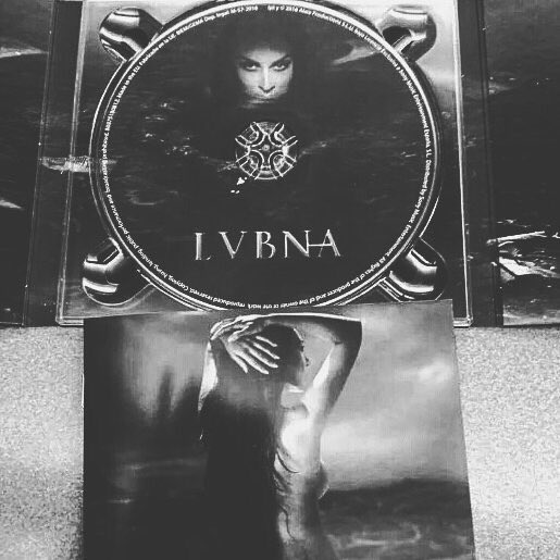 monicanaranjo's tweet photo. Mis queridos fans mexicanos. En breve anunciaré la fecha en la que se pondrá a la venta #Lubna en México. Os amo!!! https://t.co/sQu43EcyYE