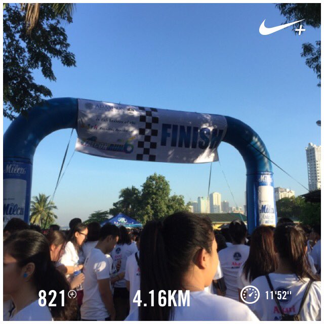jamie_farrah's tweet photo. Yey! #FalconRun https://t.co/g3YwgasymY