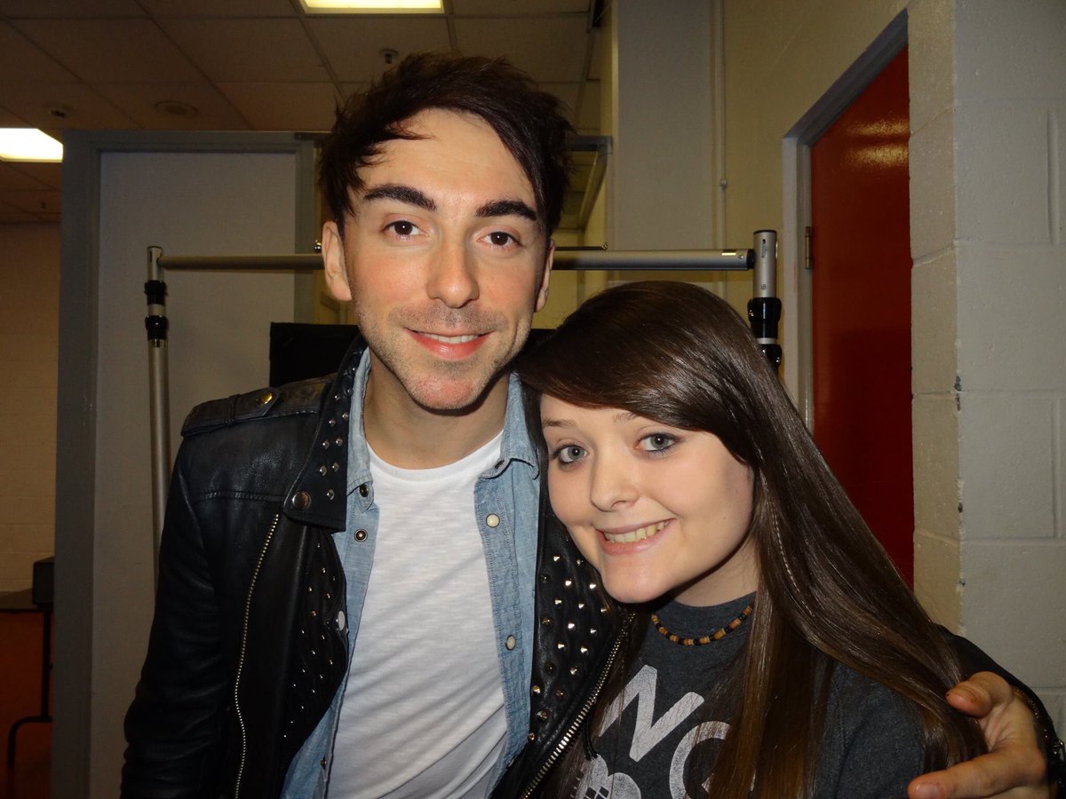 Sheddie_B's tweet photo. Tonight was incredible! Thanks for hanging out :) See you tomorrow for round two! #BTTFH #AllTimeLowLive https://t.co/NGB5LFNiY1