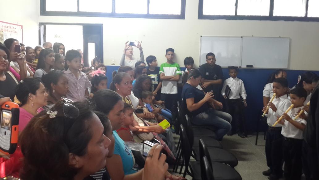 SistemBoqueron's tweet photo. #ElSistemaCumple41 Concierto Aniversario Núcleo Boqueron12/02/2016 @SistemBoqueron @SistMon  @elsistema https://t.co/n3wAL5IcMQ