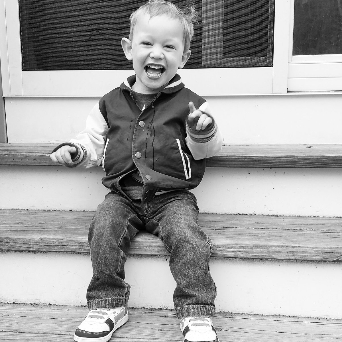 4boysandilovett's tweet photo. Zac and I can't wait to meet @CoryBooker on 3-2-16 in DC for Fragile X Advocacy Day! #NFXFAD https://t.co/H15227nMAT