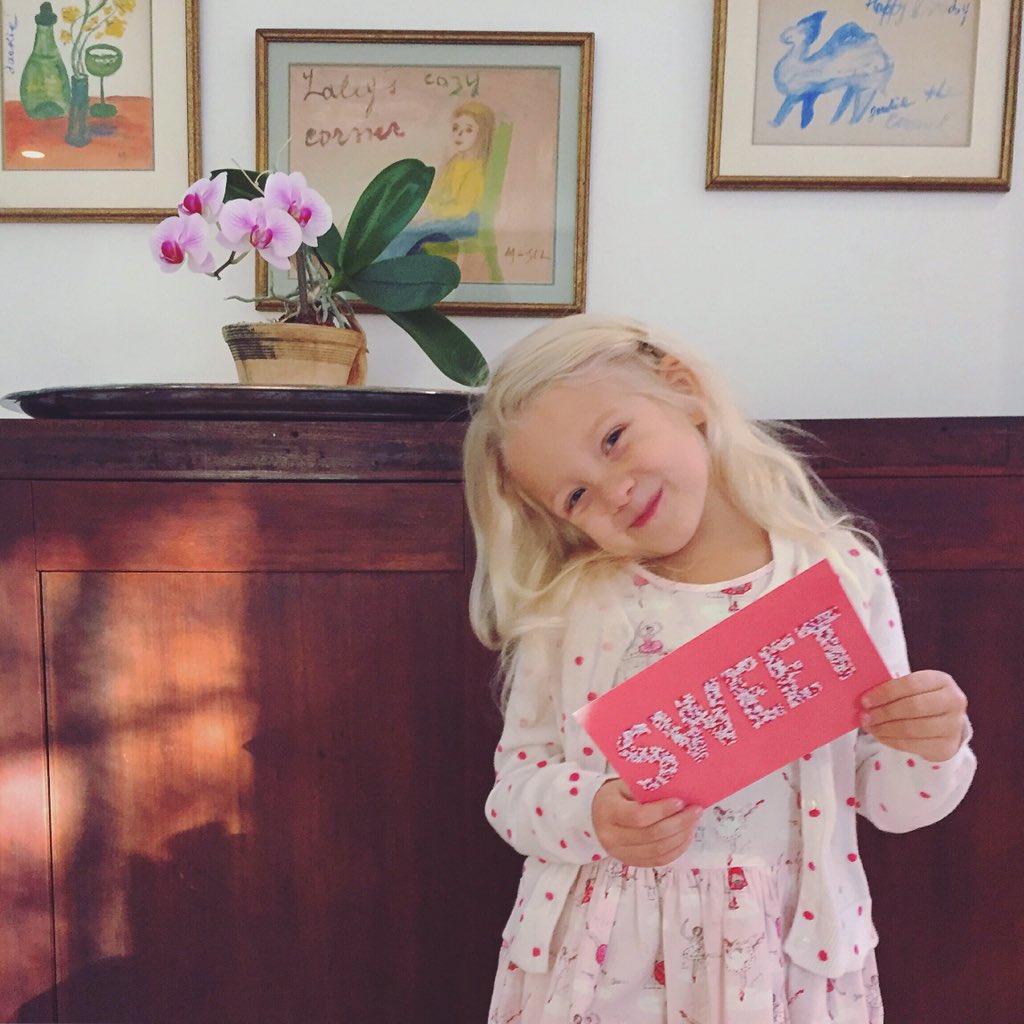 howieguja's tweet photo. My sweet thing 💗💗💗 @hallmark #CareEnough #partner - Be an #AllStar this Valentines Day https://t.co/GTiprZEkPx https://t.co/9WULV1plj9