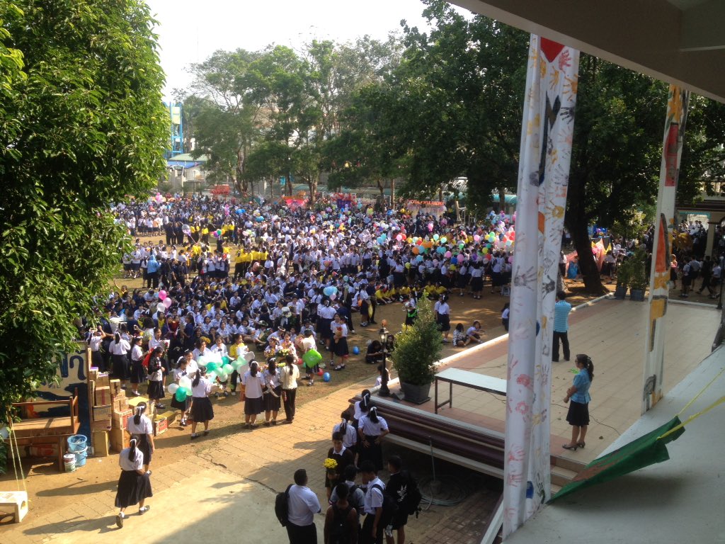borhandiree's tweet photo. 12-2-59
•congratulation for final high school m.6 #syfact
.
#AboutmeatSiya https://t.co/Kwr20r2NRg