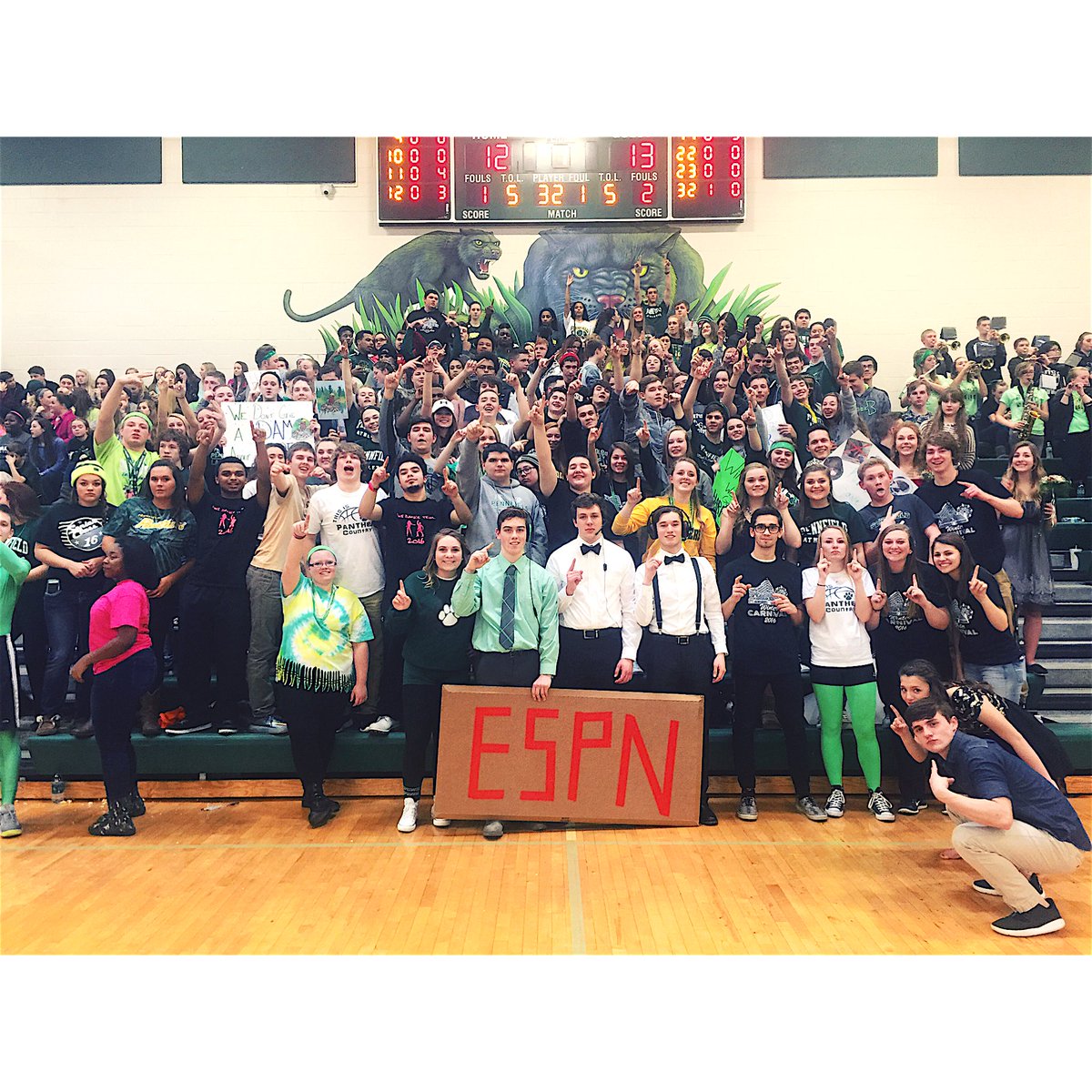 PHSstudsection's tweet photo. Now this is what I'm talking about for a student section!! We need this many people at every game! Also got that W😎😎 https://t.co/uVi6tqO16k