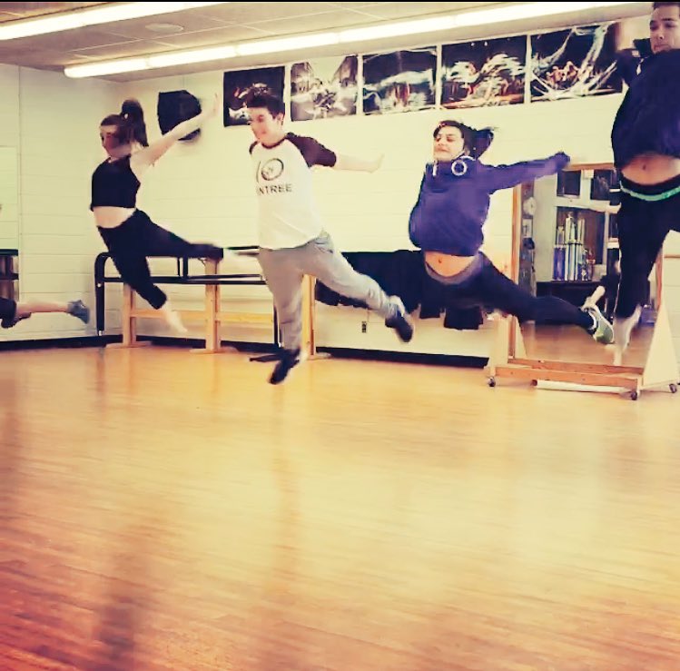 TASSSdance's tweet photo. Dancers: You survived bootcamp &amp; your first Fitness Friday of the semester! Tip: epsom salt baths!!#frogleaps 🐸 https://t.co/fPMjlp76bg
