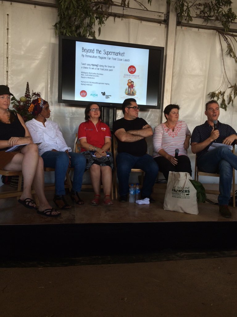 Kathryn_ricka's tweet image. Incredibly inspiring members of the #fairfood community at #SLF2016 🍅🍇🌽 #ppmag #beyondthesupermarket #embraceit